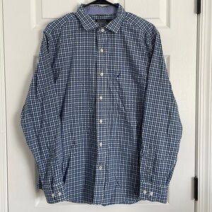 ♻️blue plaid button down